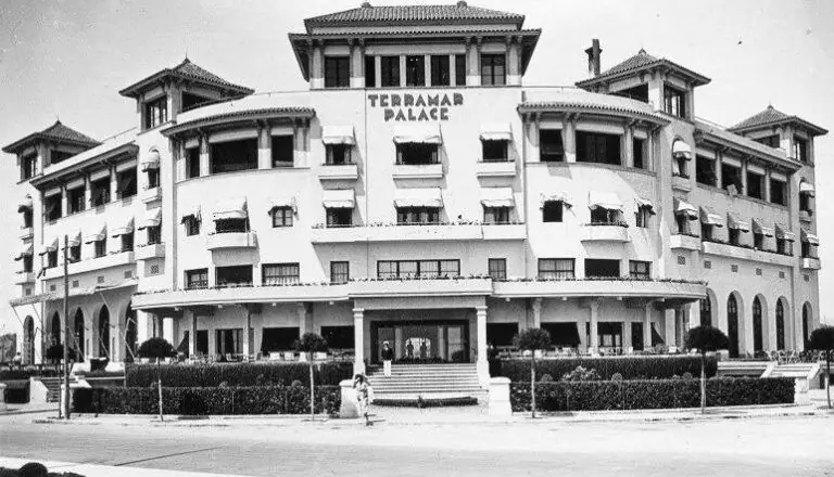 Black-and-white historical photograph of the Terramar Palace façade with the hotel’s name