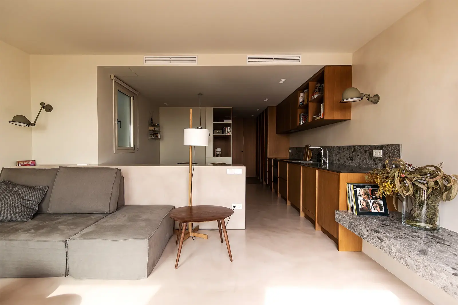 Barcelona Apartment, Cirera Studio: photo 1 of 11