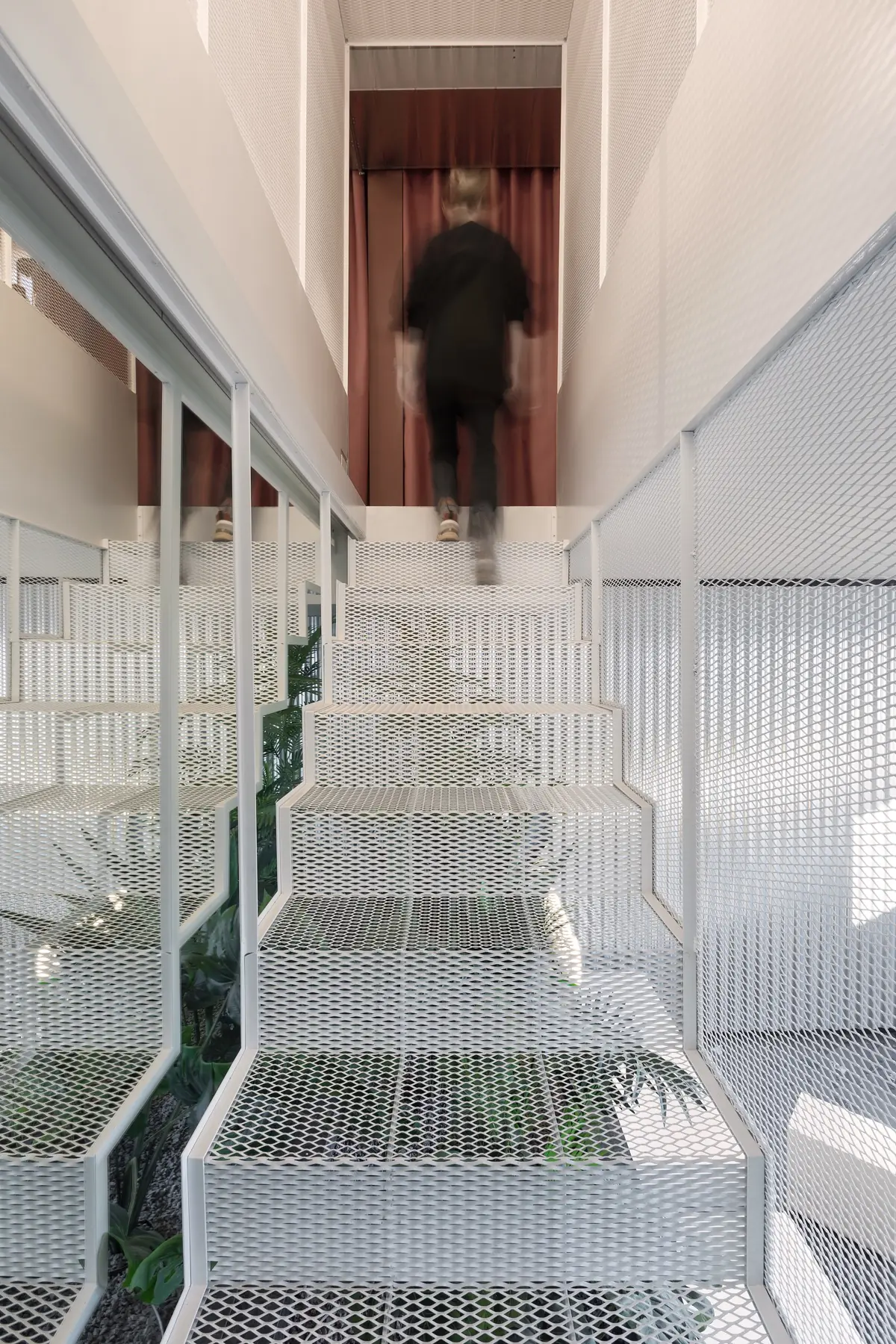 Cremyco Offices, Miriam Barrio Studio: photo 5 of 15