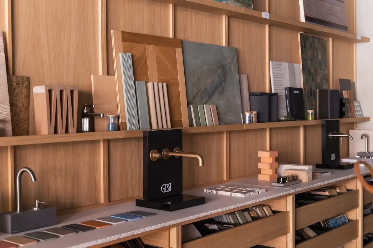 L35's material library in Sotogrande, L35 Arquitectos: photo 4 of 12