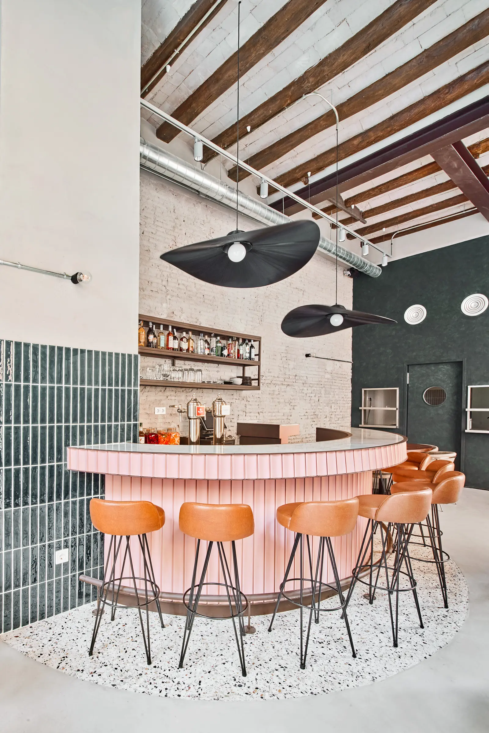 Nina Tapas Bar, Liat Eliav design studio: fotografía 5 de 12