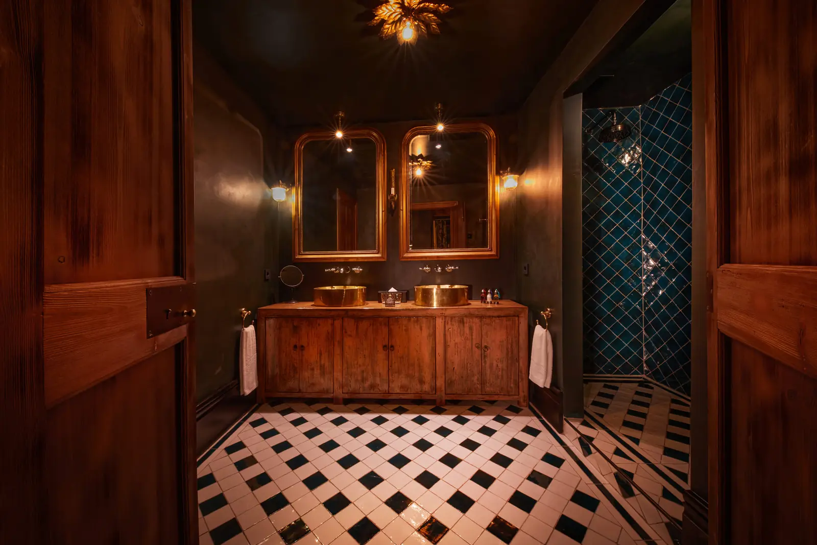 Palma Riad, Pablo Peyra Studio: photo 12 of 16